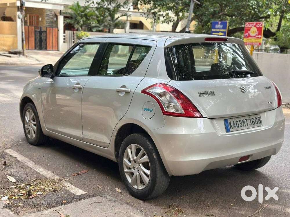Maruti Suzuki Swift Vvt Zxi, 2014, Petrol