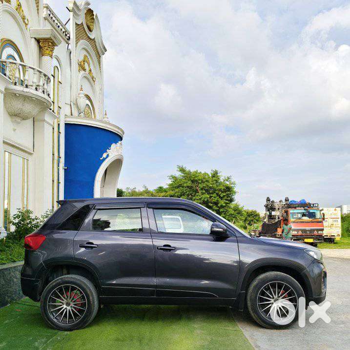 Maruti Suzuki Brezza 1.5 Lxi Smart Hybrid, 2022, Petrol