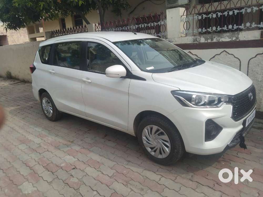 Toyota Rumion 2024 Petrol Well Maintained Single Hand Driving