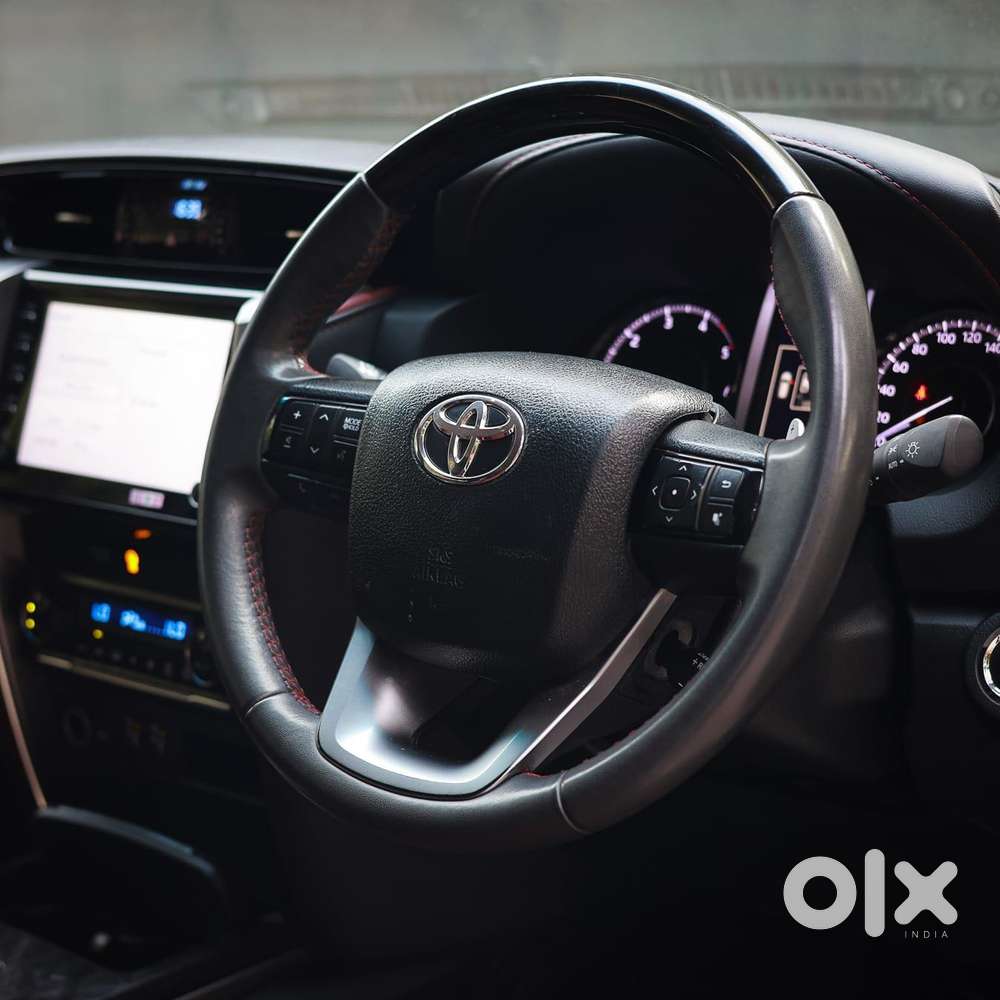 Toyota Fortuner Legender 4x2 At 2.8, 2025, Diesel
