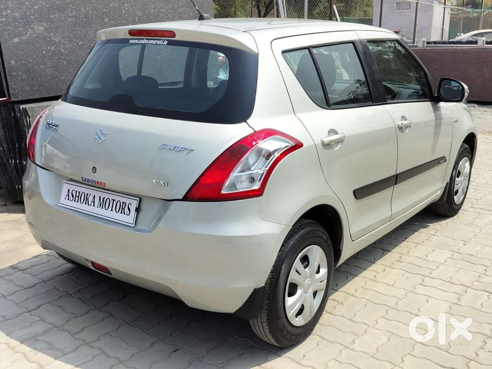 Maruti Suzuki Swift 2011-2014 Vxi, 2017, Petrol