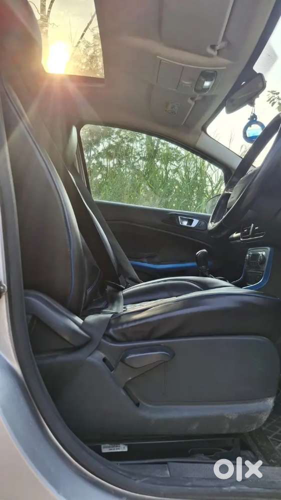 Ford Ecosport Signature 2018 (sunroof) Cng