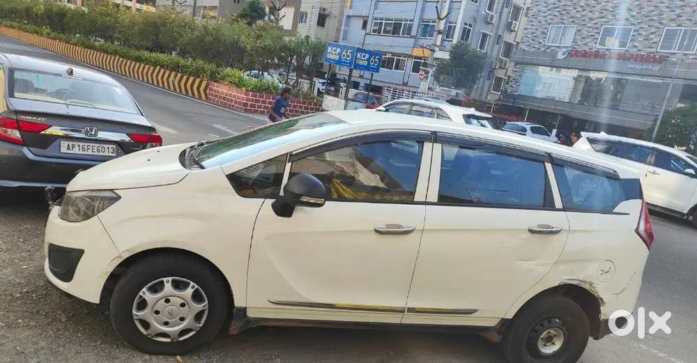 Mahindra Marazzo 2019