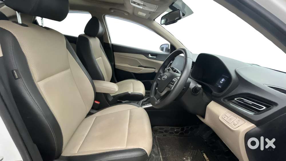 Hyundai Verna 1.5 Sx (o) Vtvt Ivt, 2022, Petrol