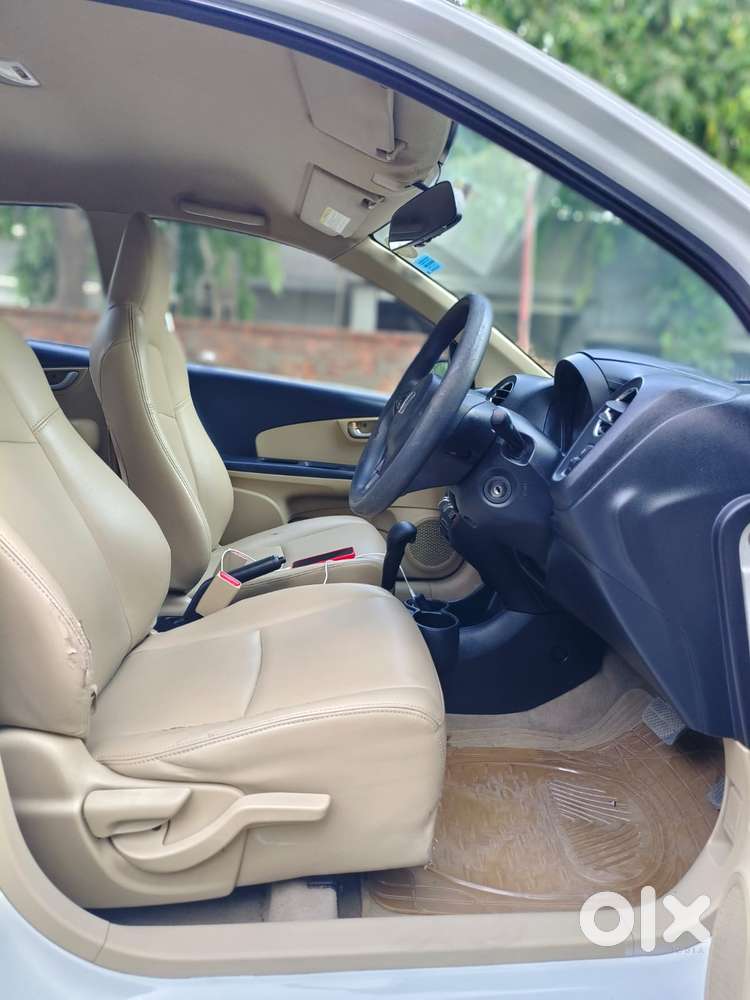 Honda Brio Vx At, 2014, Petrol