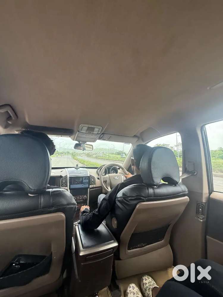 Xuv500 Black Good Condition