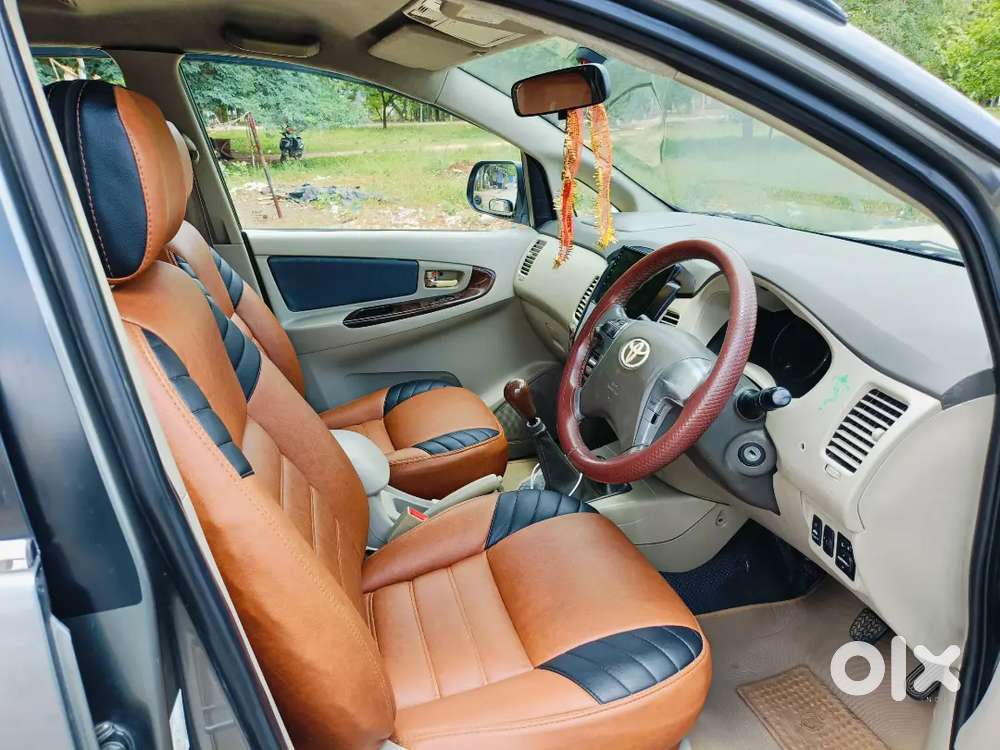 Toyota Innova 2013 Diesel 127000 Km Driven