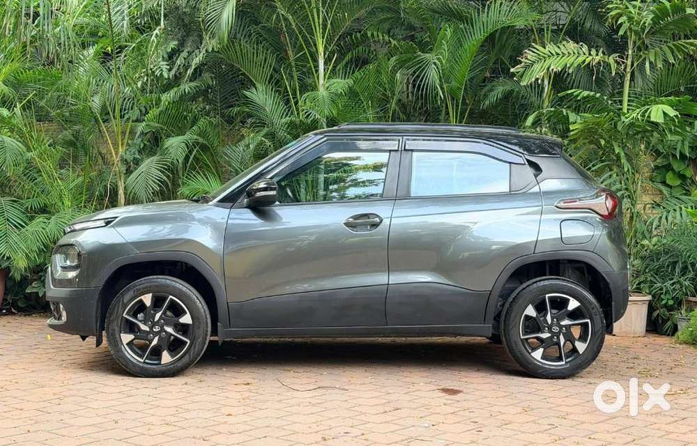 Tata Punch 1.2 Revotron Creative Amt Dual Tone, 2022, Petrol