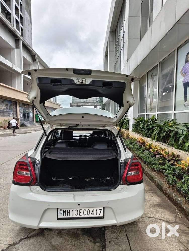Maruti Suzuki Swift Vxi + Manual, 2023, Petrol