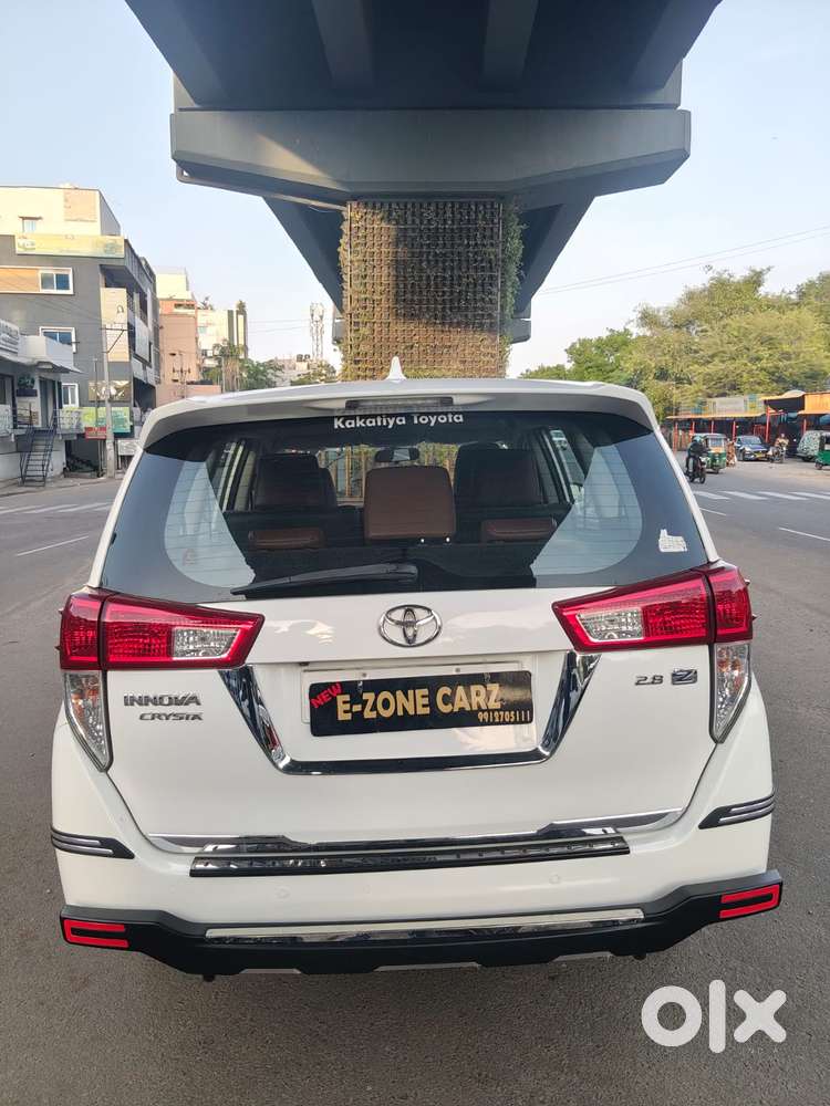 Toyota Innova Crysta 2.8z Automatic, 2018, Diesel