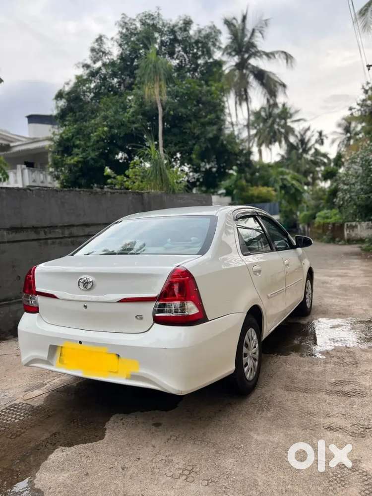 Toyota Etios 2017 Petrol Well Maintained