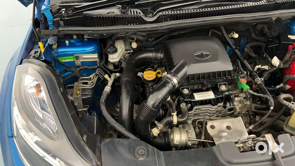 Tata Nexon 1.2 Revotron Xza Plus (l), 2019, Petrol