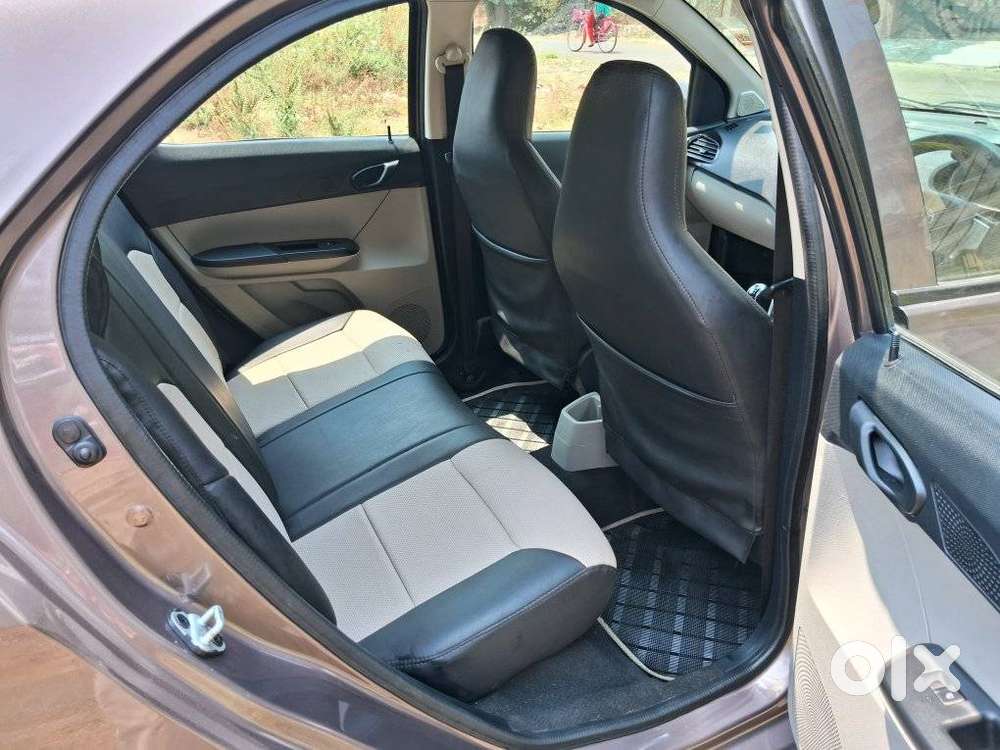 Tata Tiago 1.2 Revotron Xt Option, 2017, Petrol