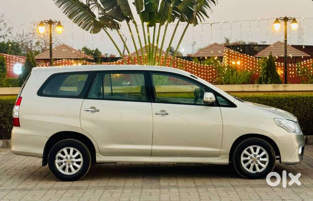 Toyota Innova 2004-2011 2.5 V Diesel 7-seater, 2013, Diesel