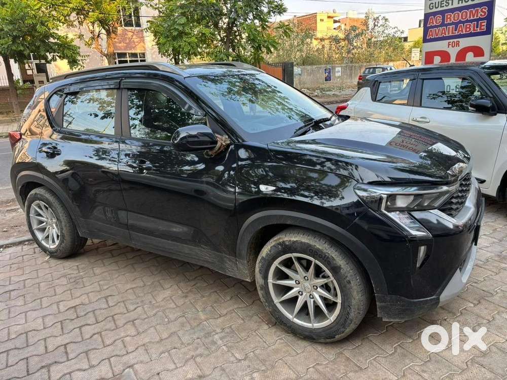Kia Sonet 2024 Petrol Well Maintained