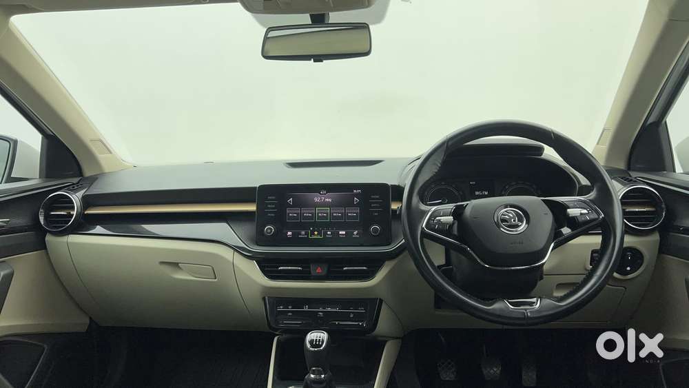 Skoda Slavia Style (non-sunroof), 2022, Petrol