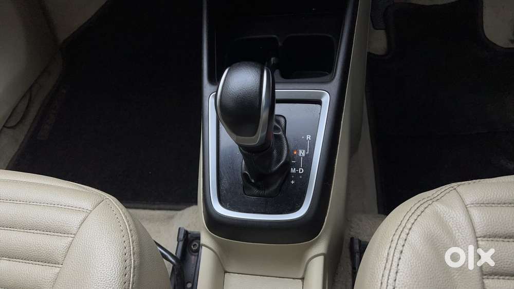 Maruti Suzuki Dzire 1.2 Zxi Amt, 2018, Petrol