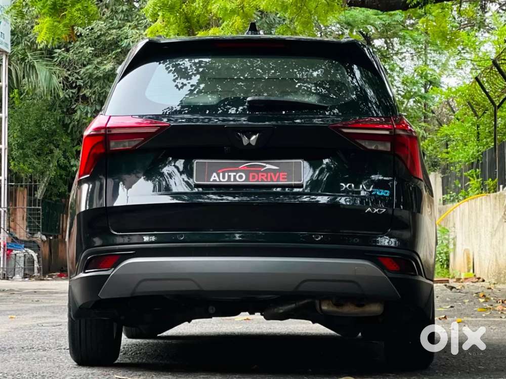 Mahindra Xuv700 2.0 Ax 7 Petrol Mt Str, 2024, Petrol