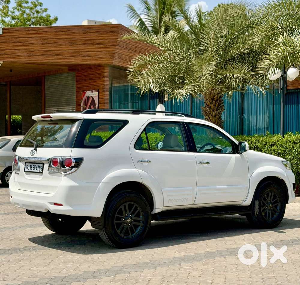Toyota Fortuner 4x2 At, 2015, Diesel