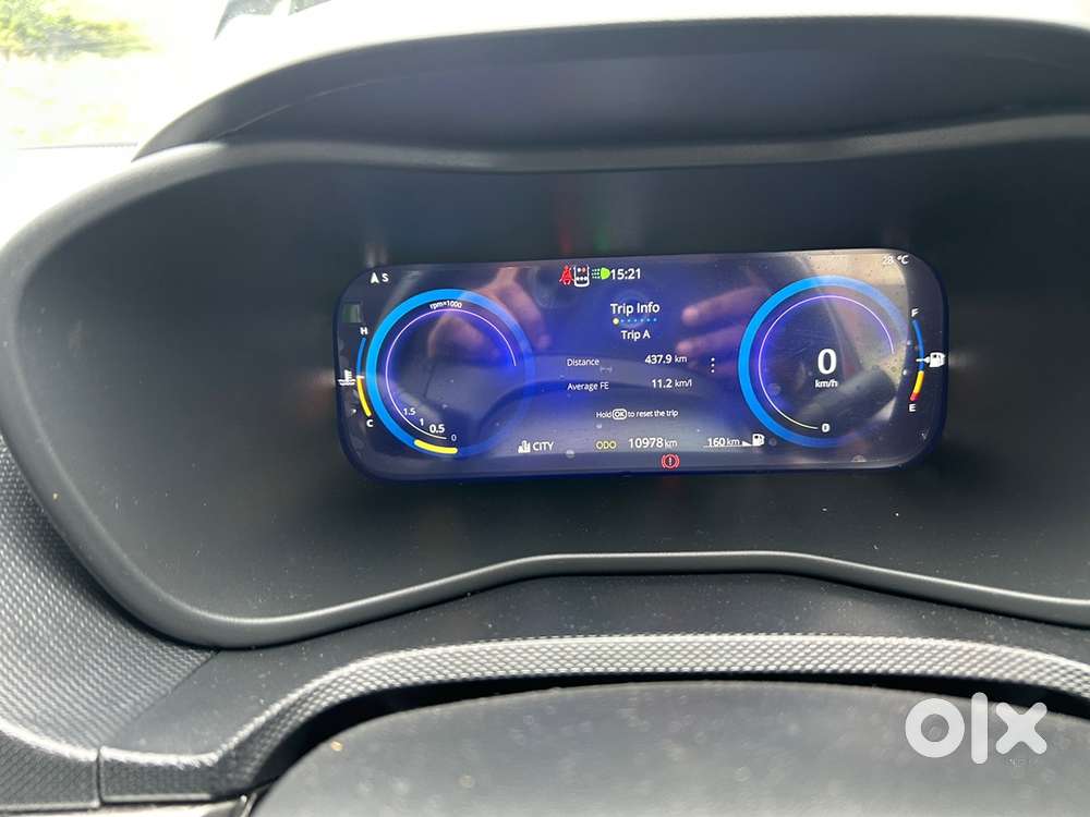 Tata Curvv Petrol 2025
