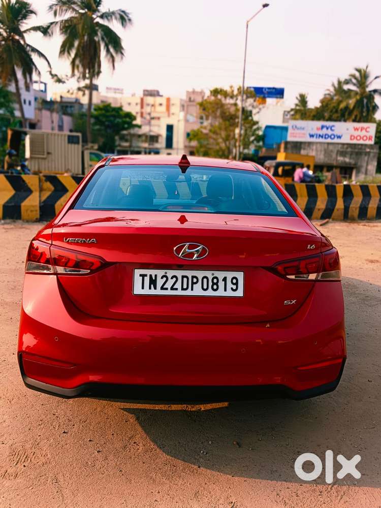 Hyundai Verna Fluidic 1.6 Vtvt Sx, 2019, Petrol