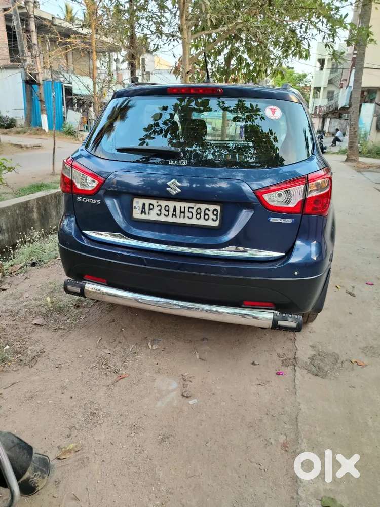 Doctor Used Car Pakka Showroom Track