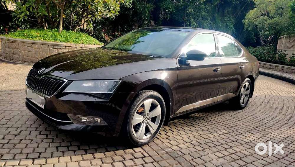 Skoda Superb L&k 2.0 Tdi At, 2017, Petrol