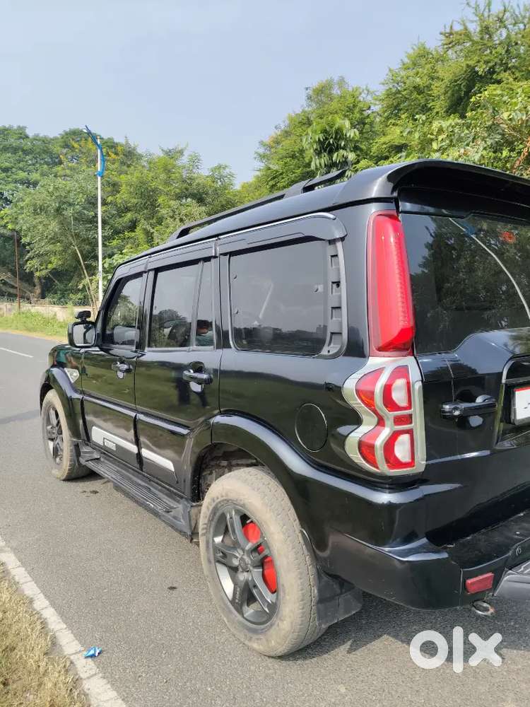 Mahindra Scorpio S5 Converted S11 2021 November Diesel 72000 Km Driven