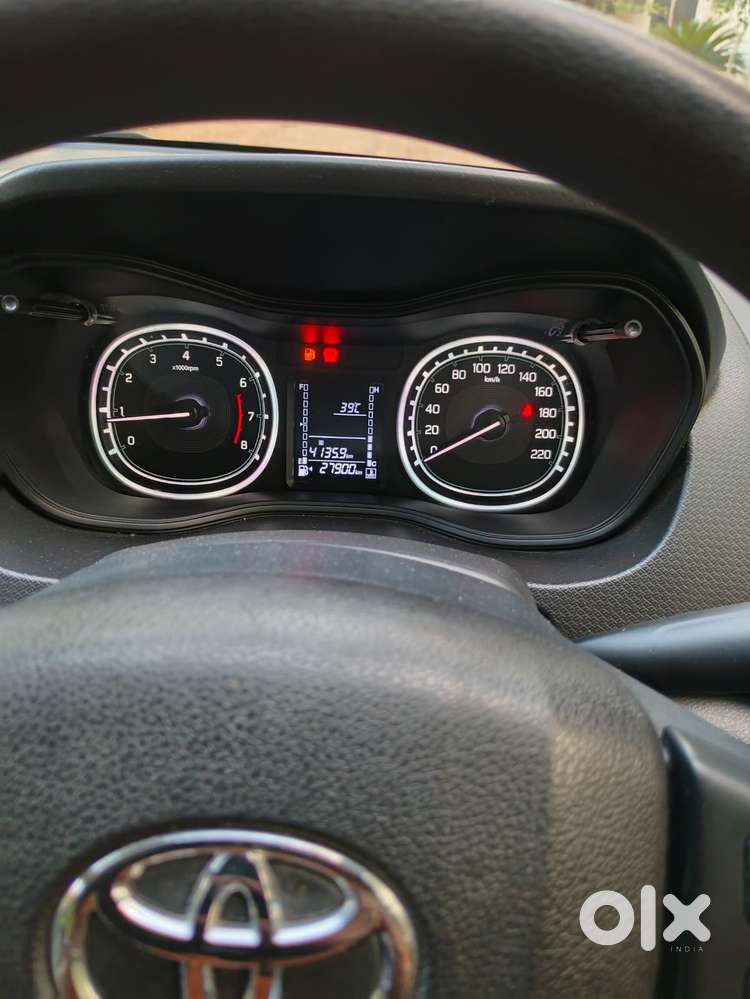 Toyota Urban Cruiser, 2022, Petrol