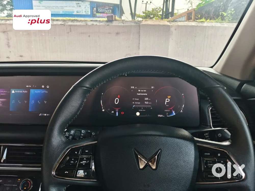 Mahindra Xuv700 2.2 Ax 7 Diesel At Luxury Pack Str, 2025, Diesel