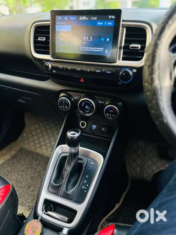 Hyundai Venue 1.0 Sx Turbo Dct, 2020, Petrol