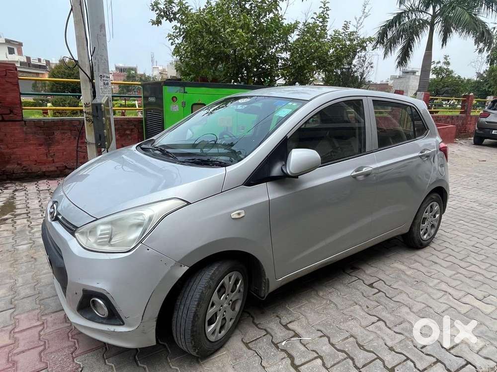 Hyundai Grand I10 2016 Petrol 60000 Km Driven