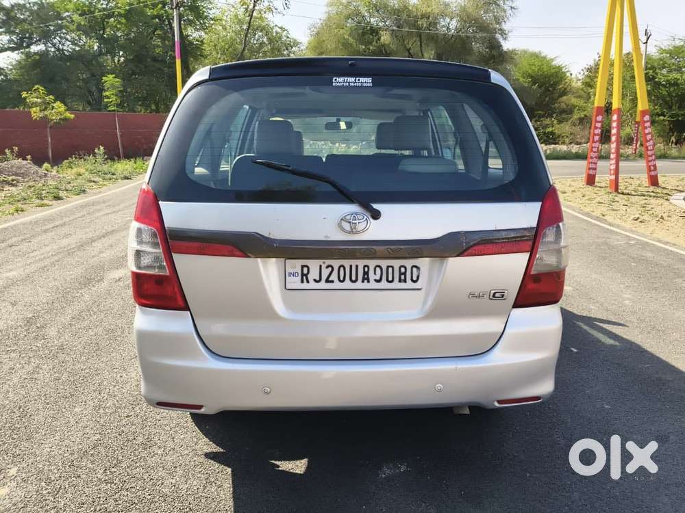 Toyota Innova 2.5 G (diesel) 8 Seater, 2013, Diesel