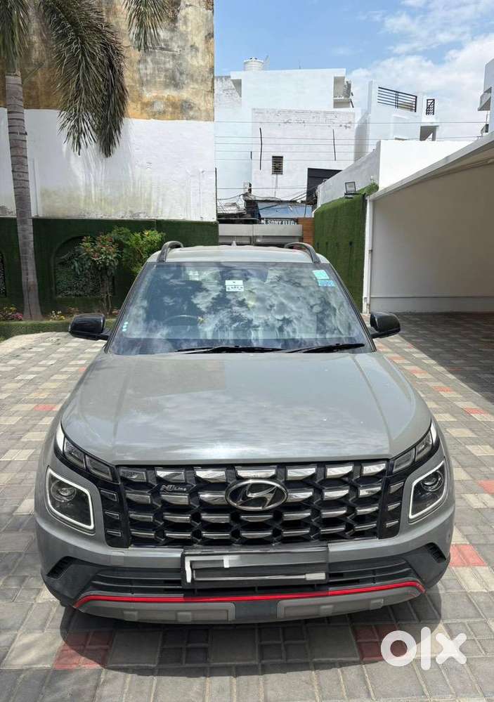 Hyundai Venue N Line 2024 Petrol Well Maintained