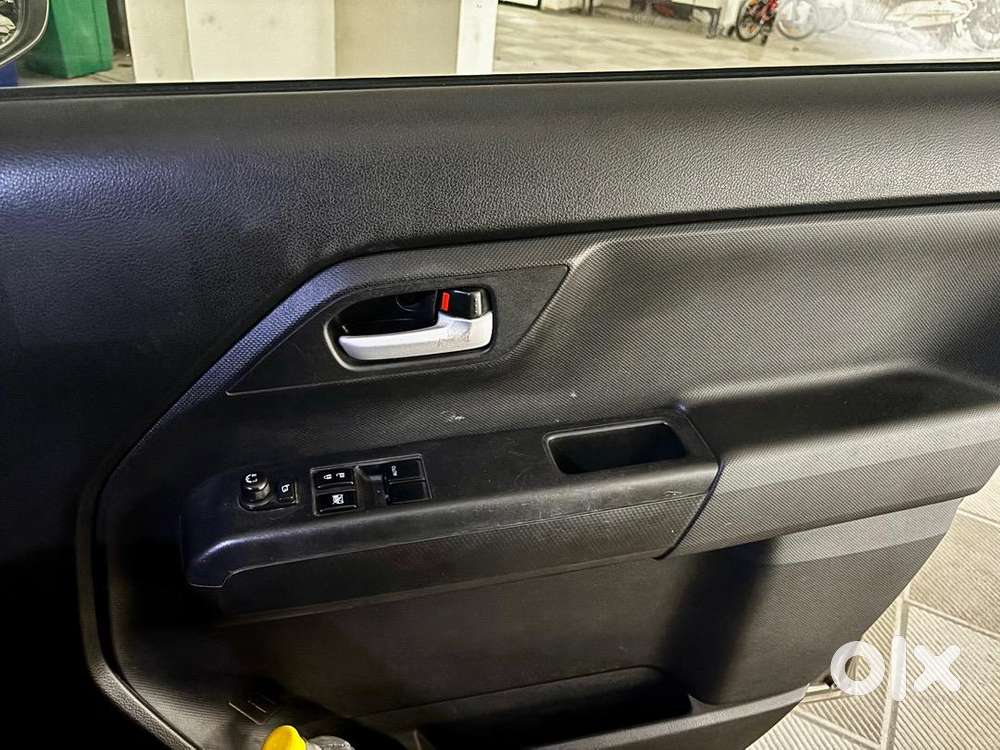 Wagonr Lxi Cng 2022/modified/well Maintained/1st Owner