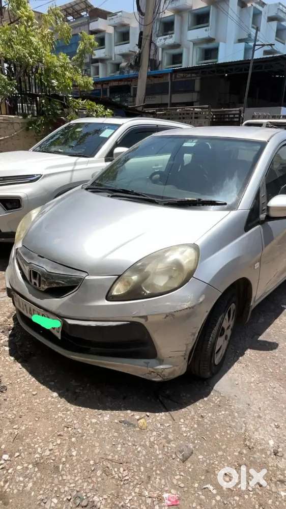 Honda Brio 2014 Petrol Well Maintained