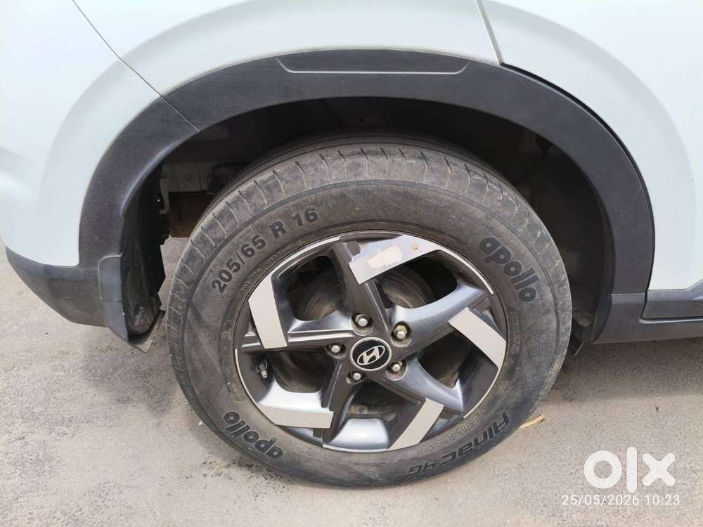 Hyundai Venue Diesel
