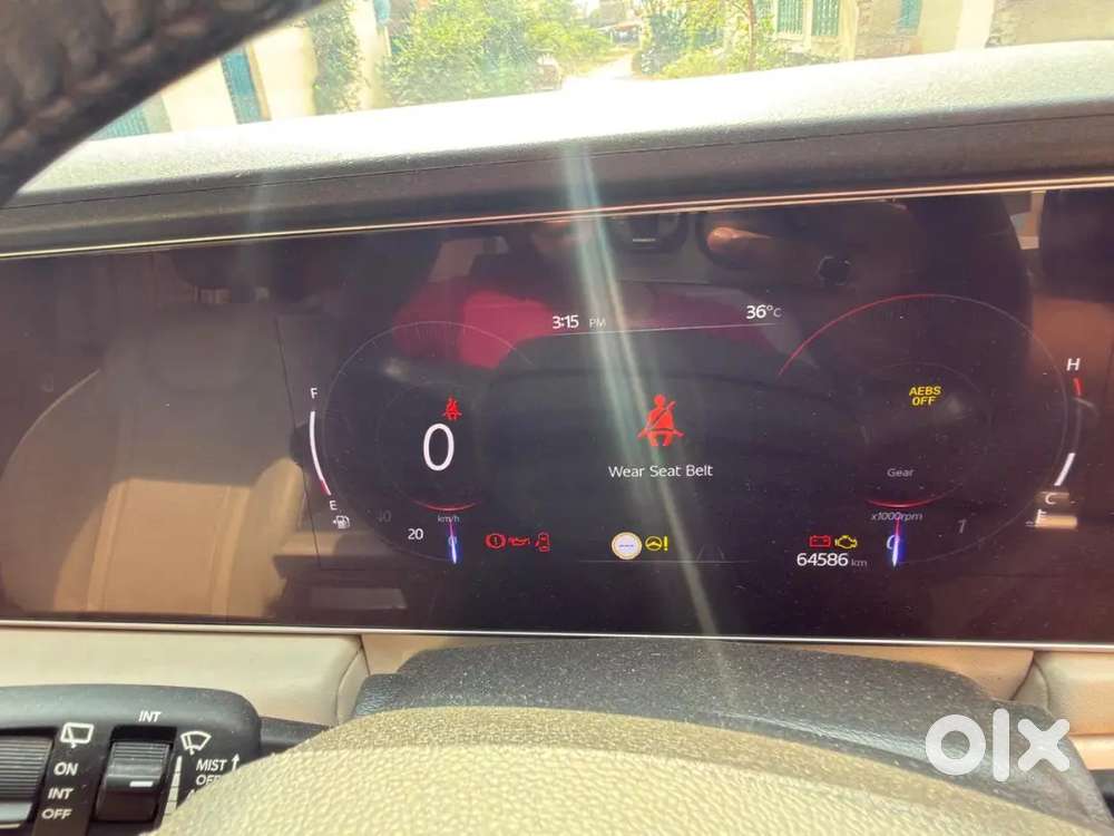 Mahindra Xuv700 2021 Diesel Well Maintained