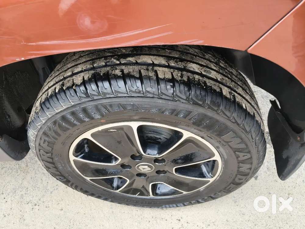 Renault Duster 2018 Diesel 74200 Km Driven