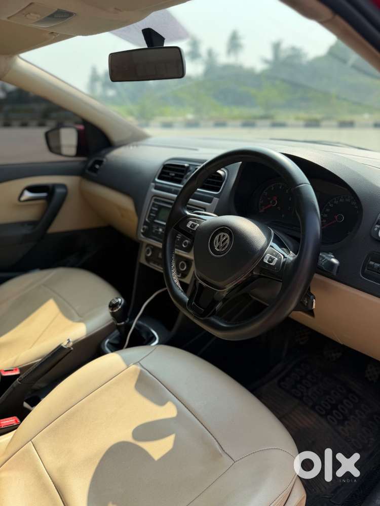 Volkswagen Polo 2014