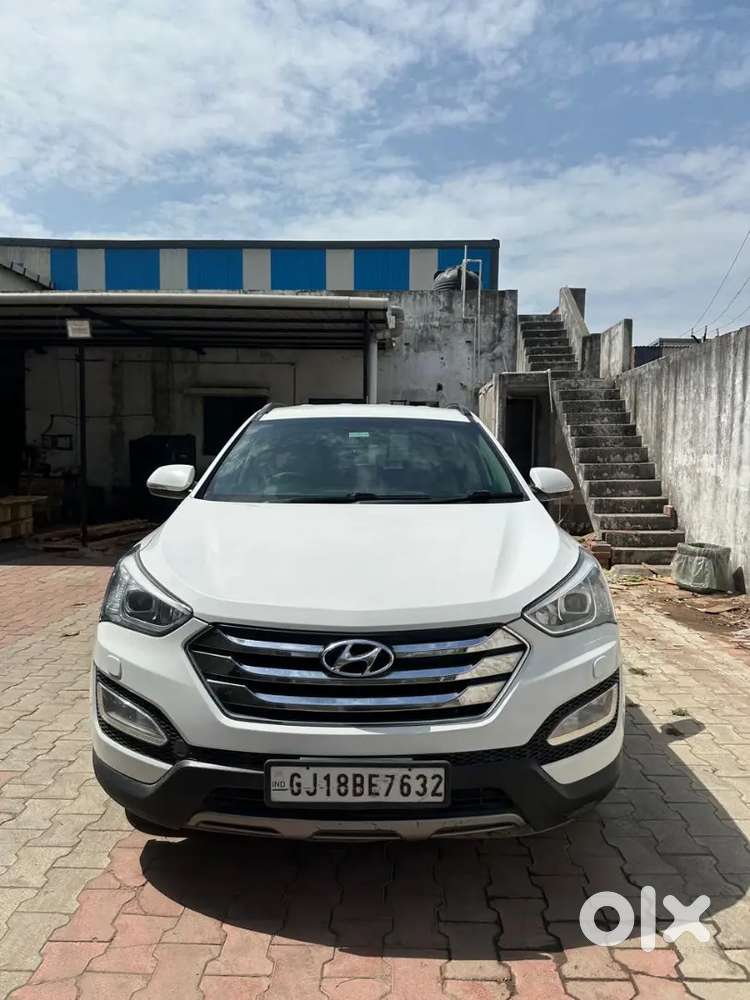 Hyundai New Santa Fe 2015 Diesel Well Maintained