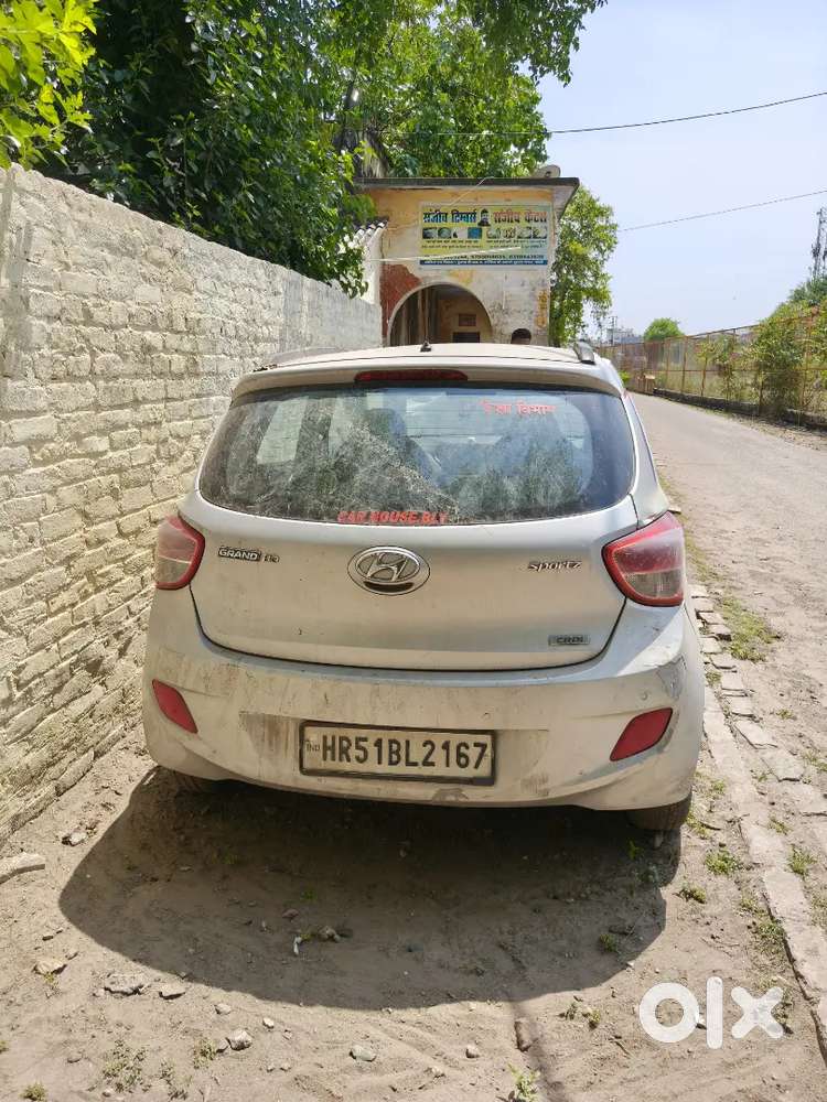 Hyundai Grand I10 2017 Diesel 70000 Km Driven