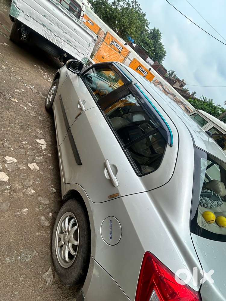 Maruti Suzuki Dzire 2016