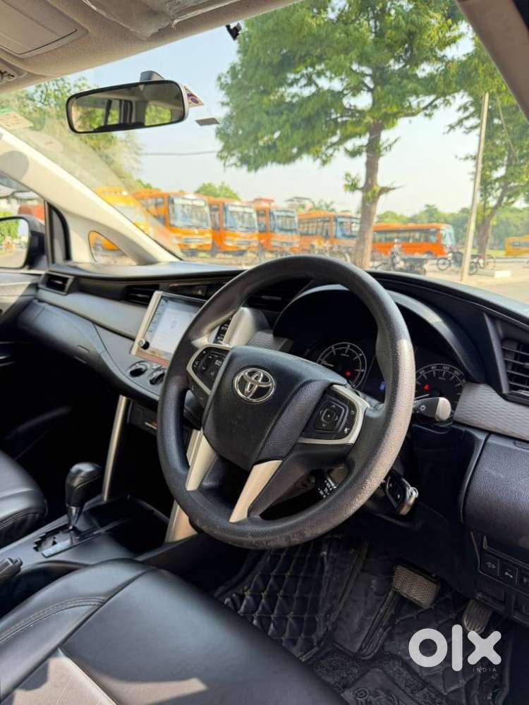 Toyota Innova Crysta 2.8 Gx At, 2021, Diesel