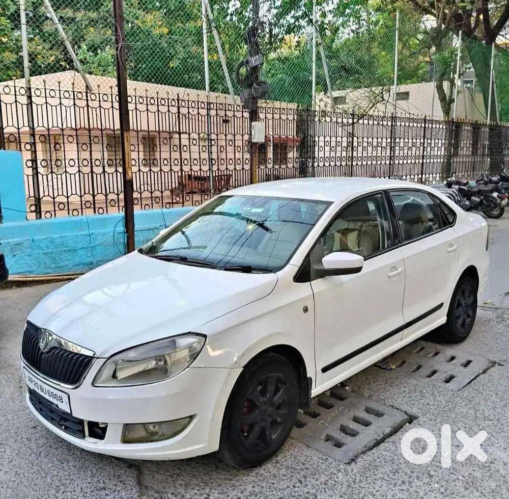 Skoda Rapid 2013 Diesel 75000 Km Driven
