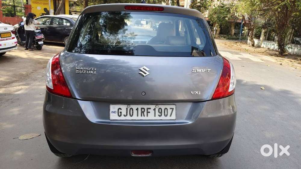 Maruti Suzuki Swift Vxi + Manual, 2014, Petrol