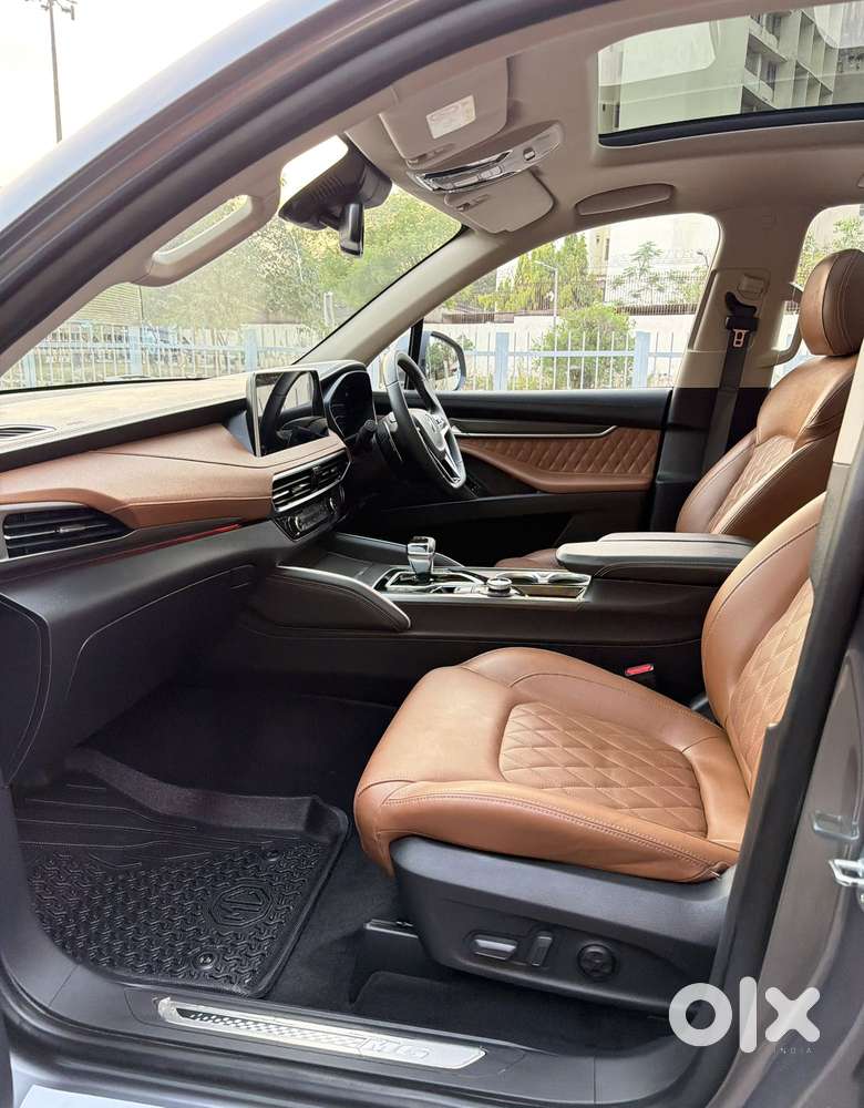 Mg Gloster Savvy 6 Seater, 2025, Diesel