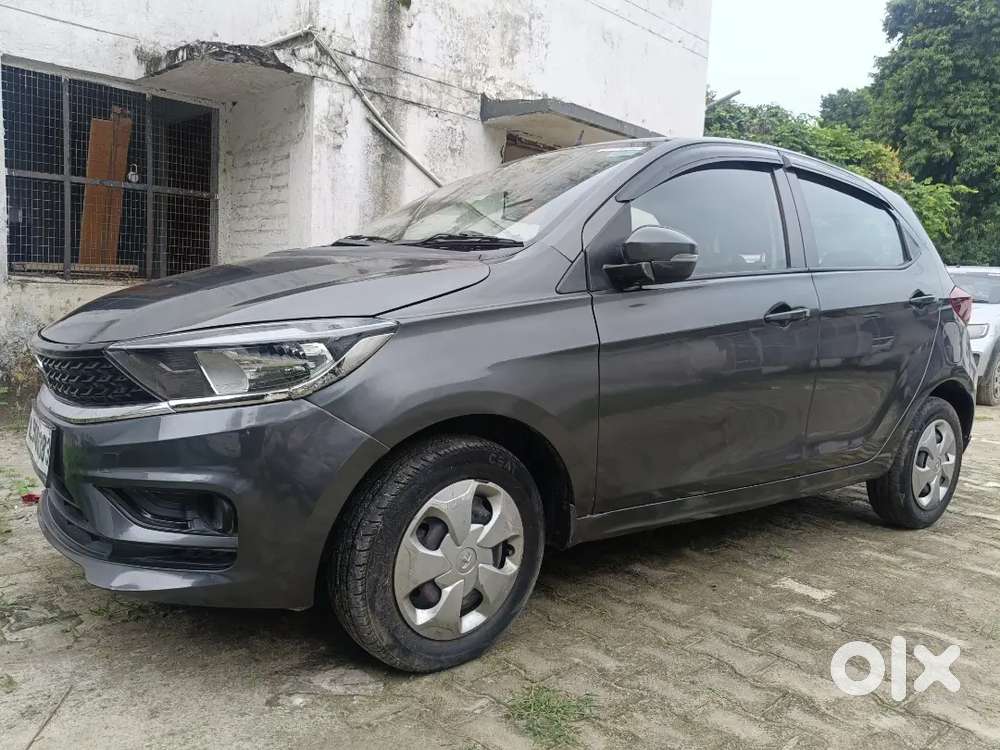 Tata Tiago Petrol 2020