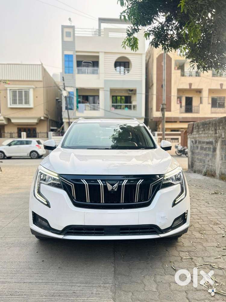 Mahindra Xuv700 2.2 Ax 7 Diesel Mt Luxury Pack Str, 2022, Diesel