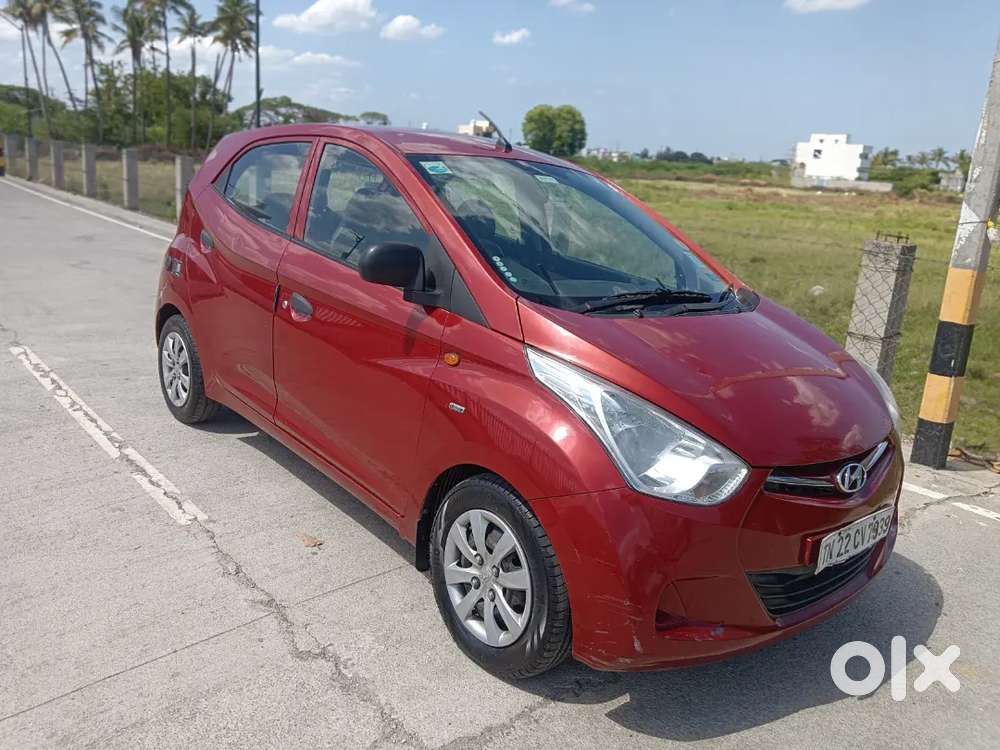 Hyundai Eon 2012 Petrol Well Maintained